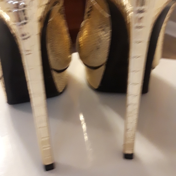 Yves saint Laurent High heels - Picture 4 of 8